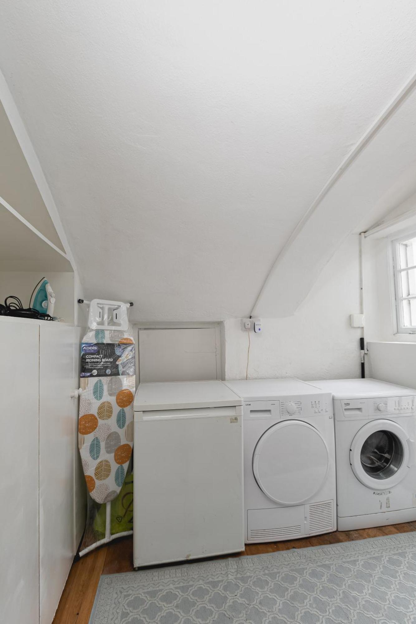 Spacious With Garden In Londres